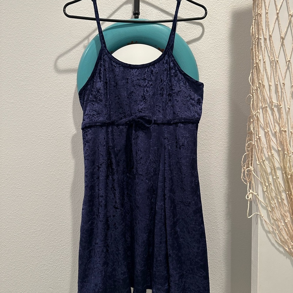 Elegant Navy Velvet Dress